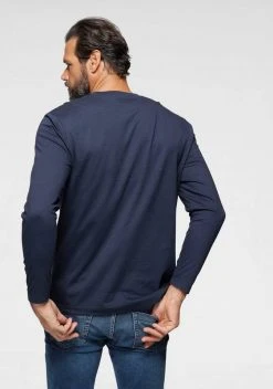 Man's World Langarmshirt Mit großem Schriftprint -Mans Kleidung Geschaft 40037418 6eb6 5272 8344 748fa044acd4