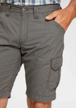 Man's World Cargoshorts -Mans Kleidung Geschaft 42195052 805d 5a72 833c 5252bc0e681b