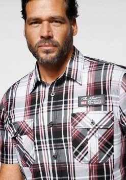 Man's World Kurzarmhemd mit zwei Brusttaschen -Mans Kleidung Geschaft 72ebb81a 5838 582c b9e1 cdc6222effa0